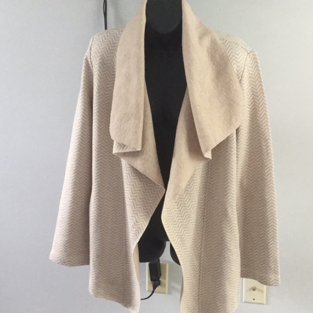 Adrianne  Vittadini Cardigan.Size M